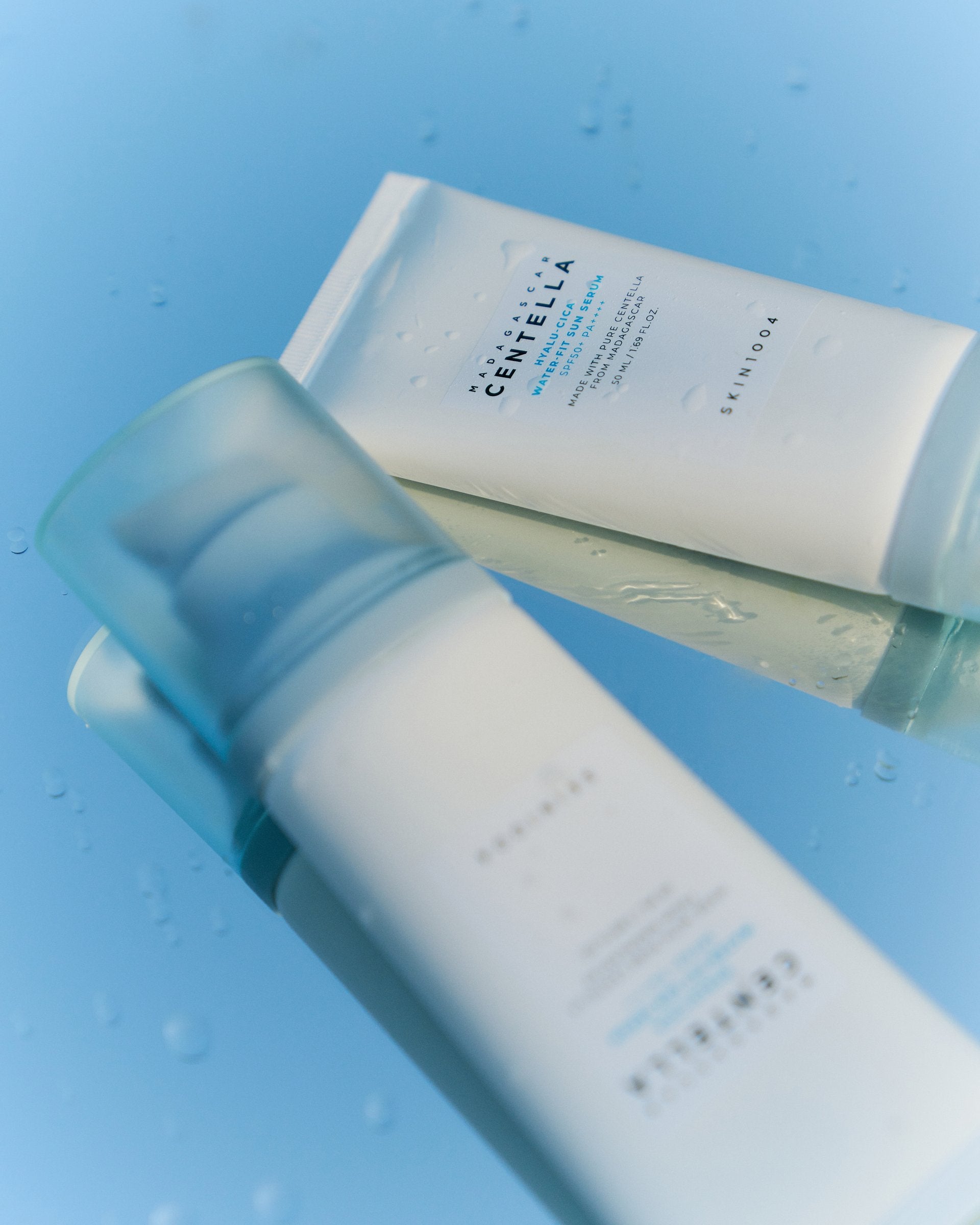 SKIN1004 Madagascar Centella Hyalu-Cica Water-Fit Sun Serum (50ml) - K Beauty On