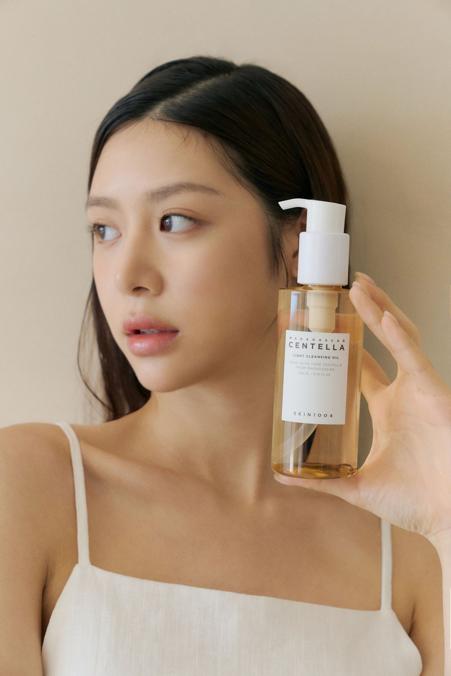 SKIN1004 Madagascar Centella Light Cleansing Oil (200ml) - K Beauty On